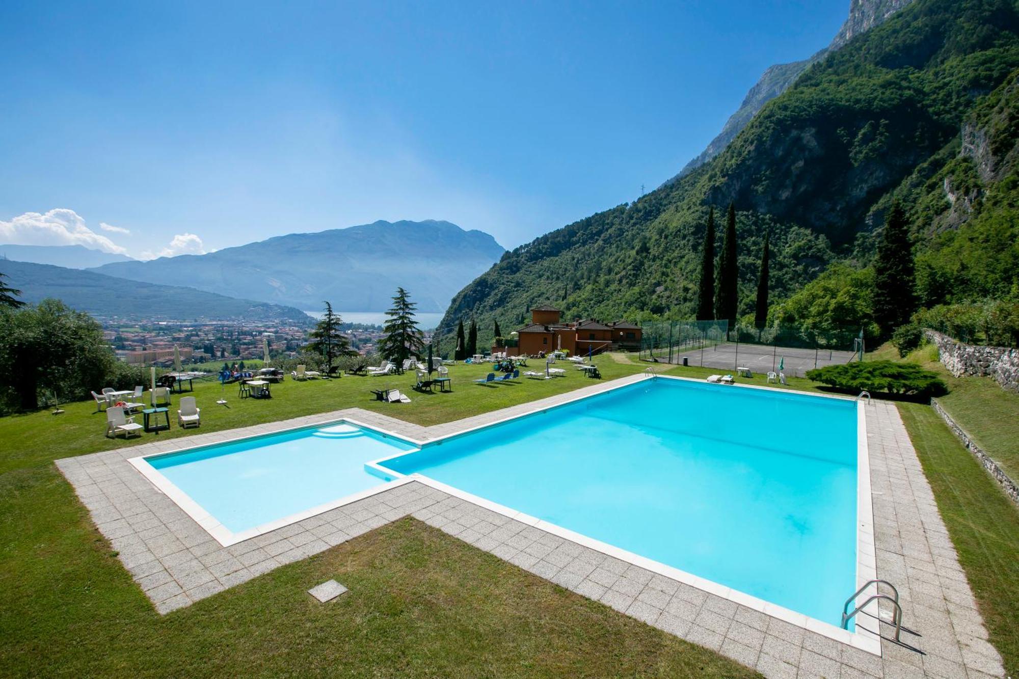 Casa Turchese - Happy Rentals Riva del Garda Ngoại thất bức ảnh