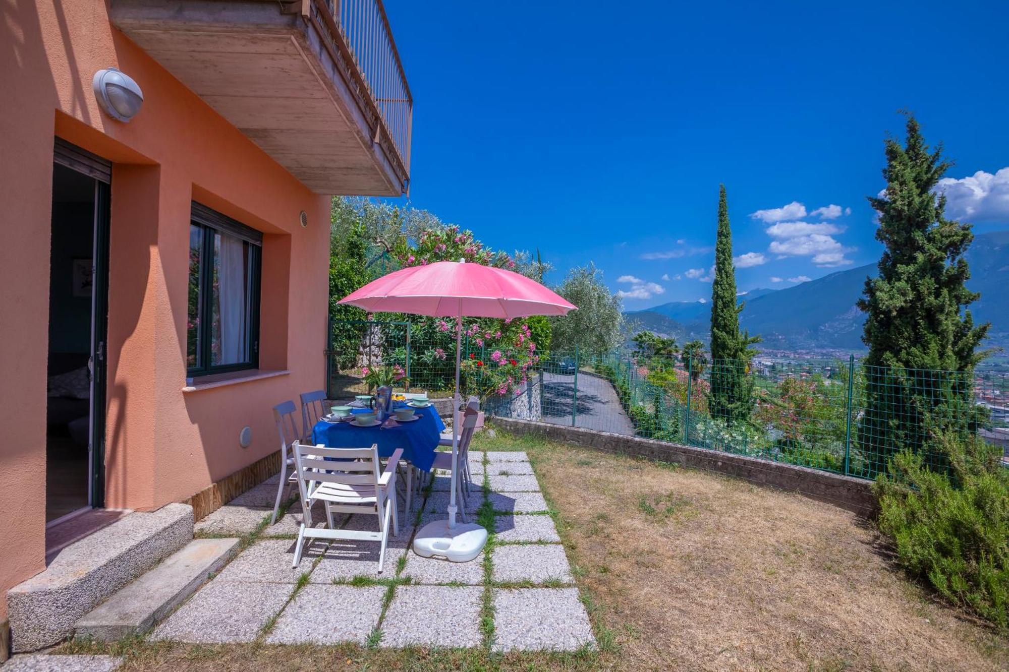 Casa Turchese - Happy Rentals Riva del Garda Ngoại thất bức ảnh